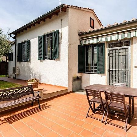 Willa Casa Luana San Concordio - Affitti Brevi Italia Lukka Zewnętrze zdjęcie